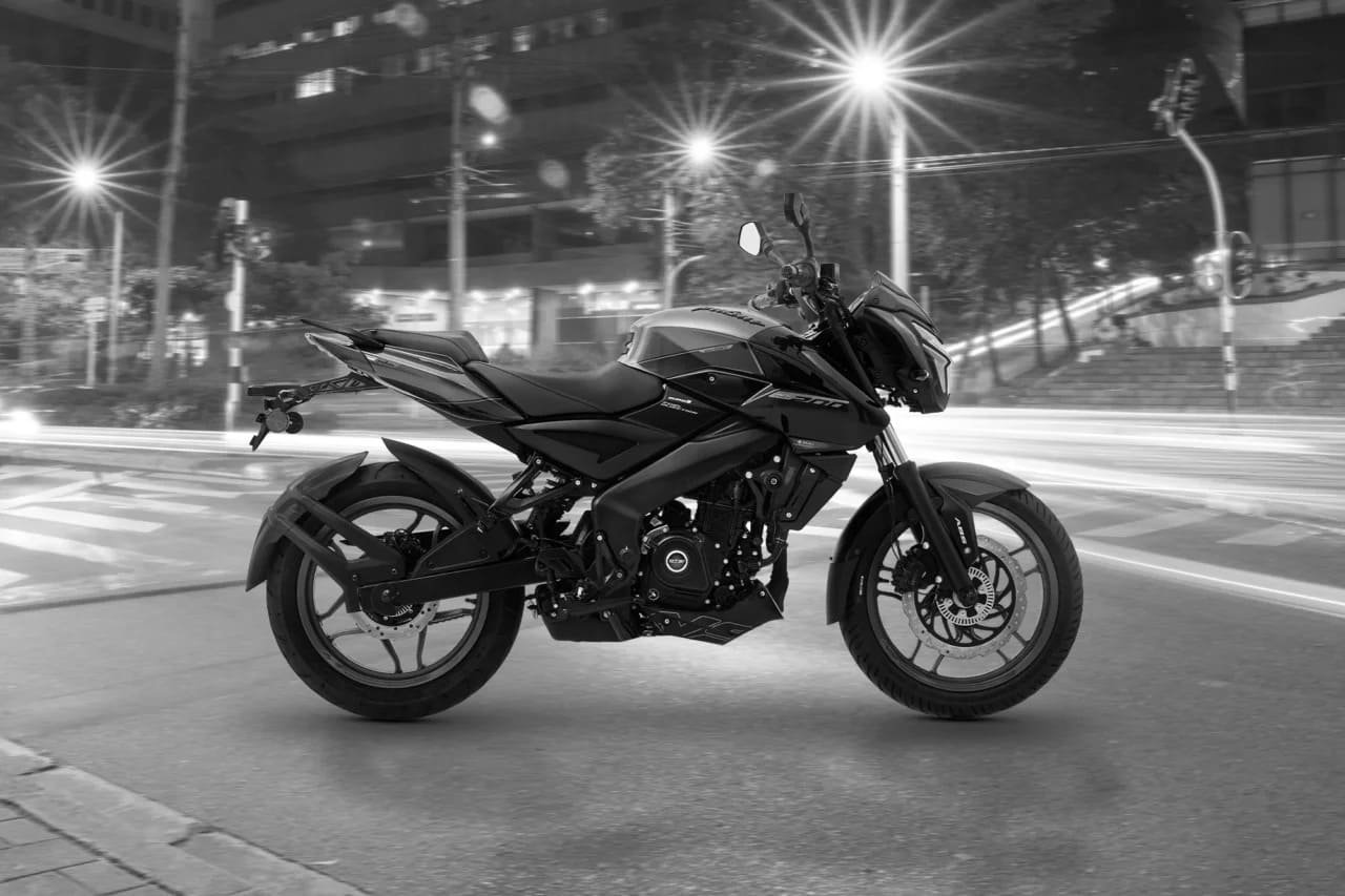Pulsar NS400Z negativo