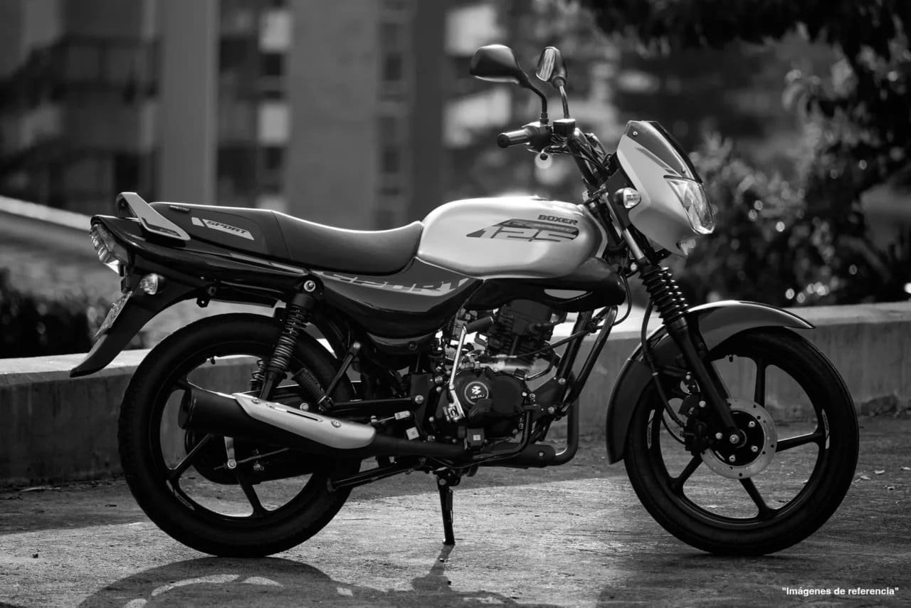 Boxer CT125 Sport blanco y negro