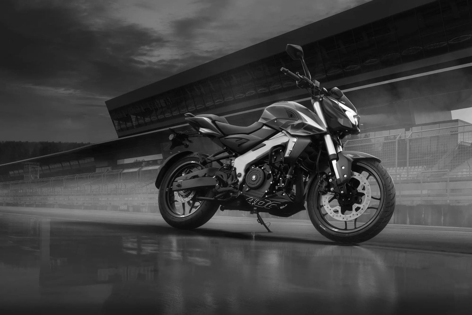 Pulsar NS400Z negativo