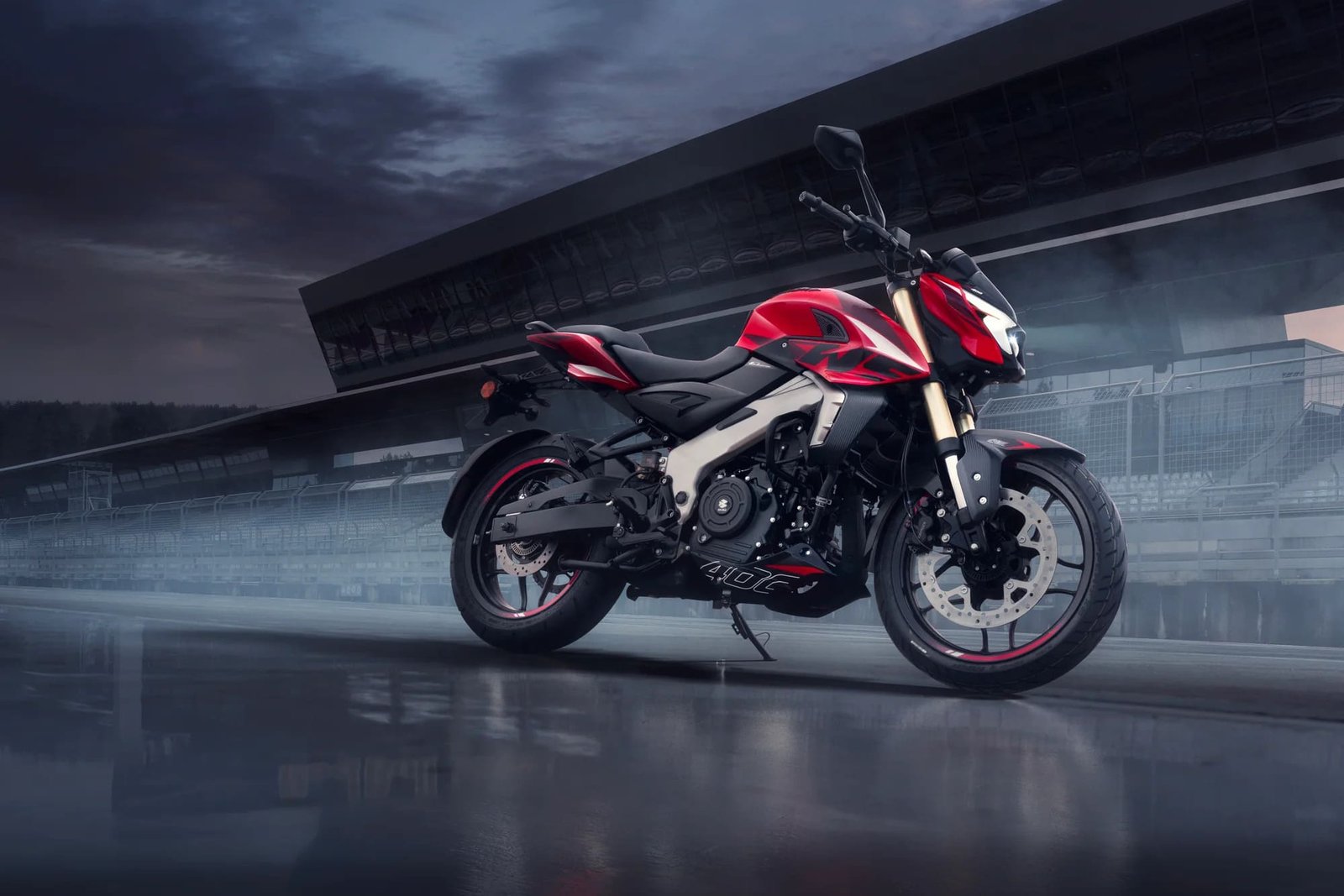 Pulsar NS400Z positivo